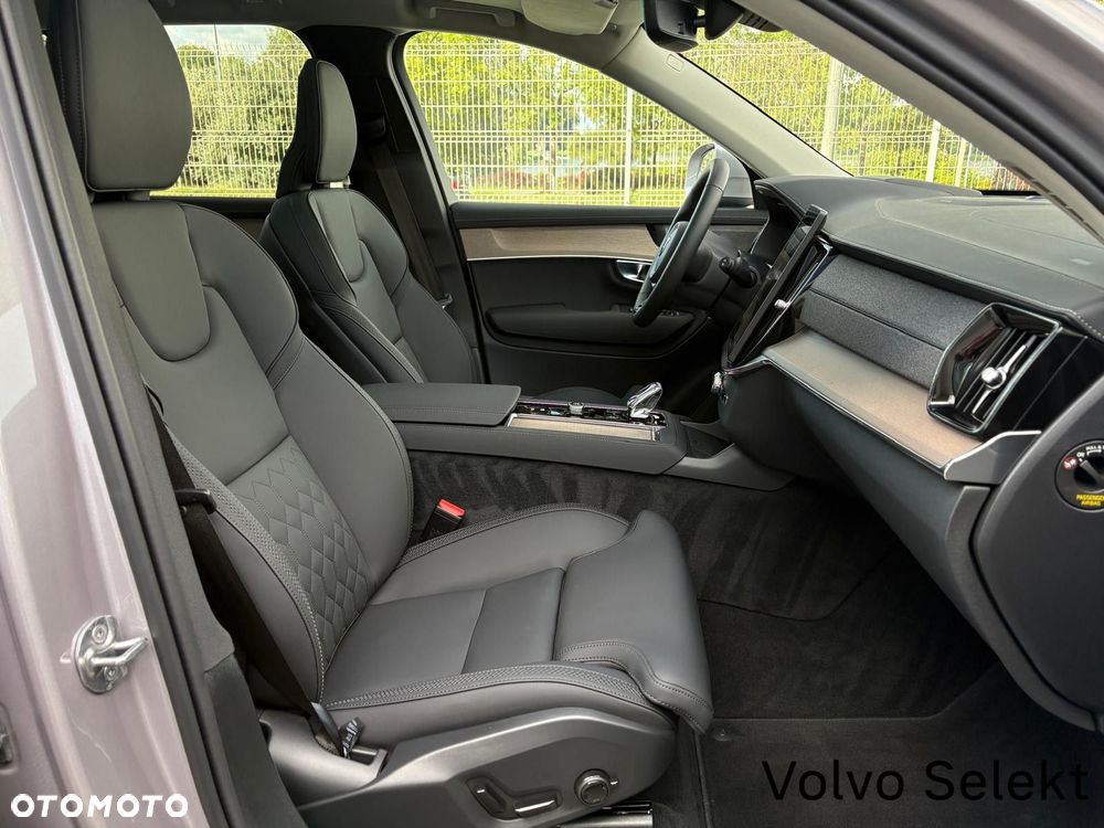 Volvo XC 90 - 19