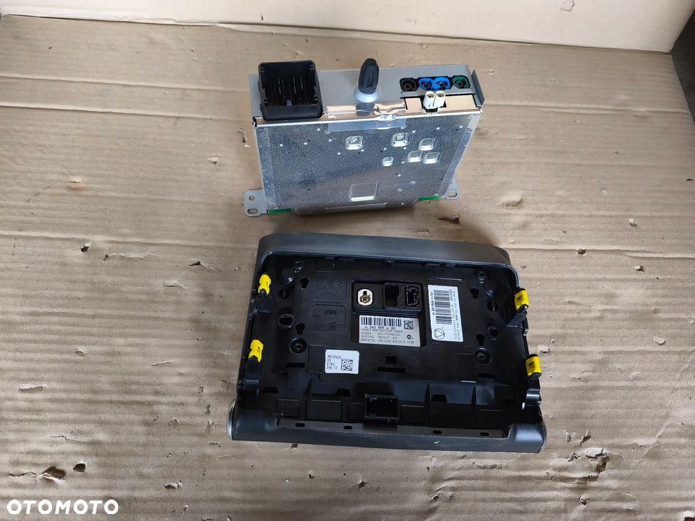 RADIO NAWIGACJA GPS WYŚWIETLACZ 982272780 CITROEN C3 III - 3
