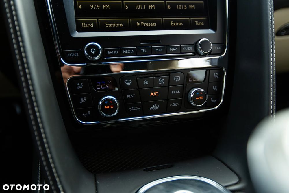 Bentley Continental GT - 27