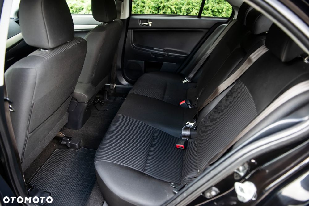 Mitsubishi Lancer 1.6 ClearTec Invite - 20