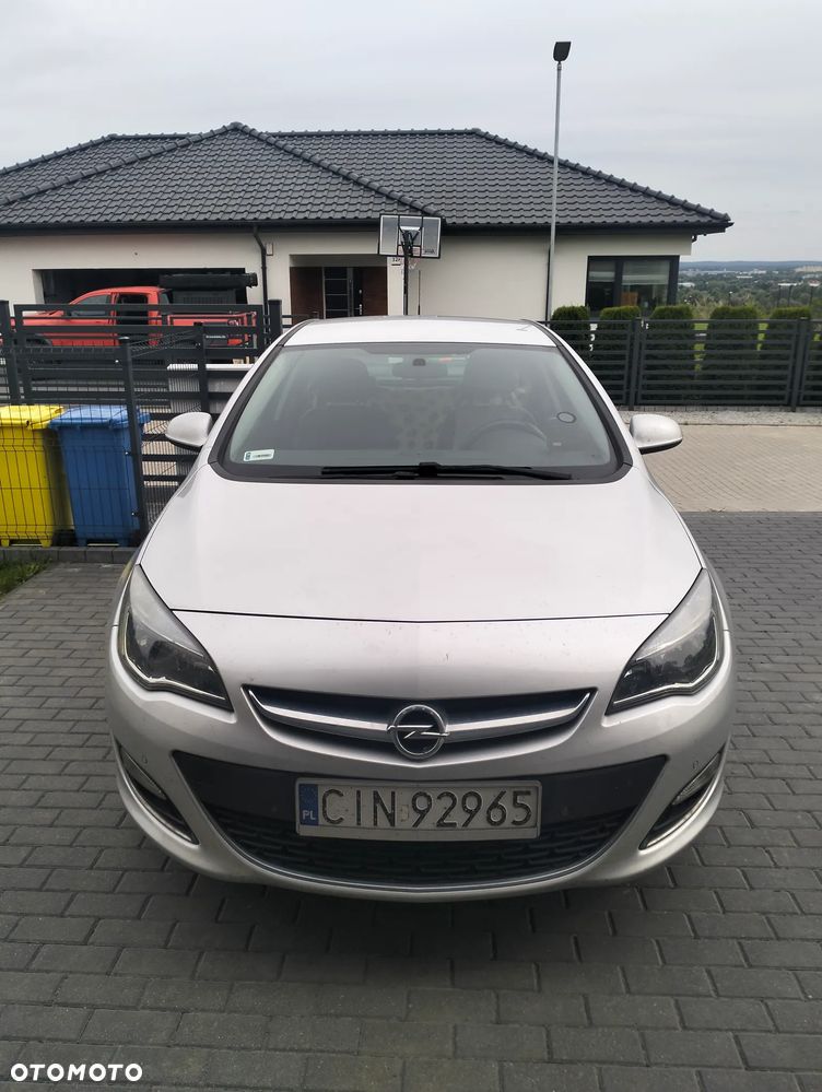 Opel Astra 1.6 CDTI Cosmo - 2