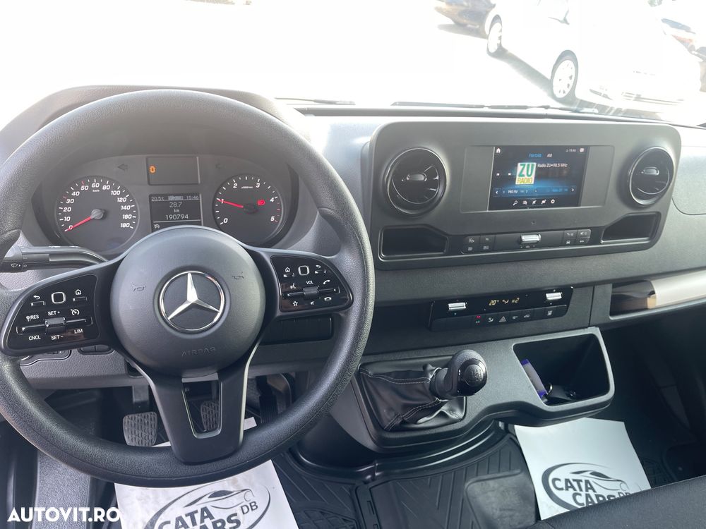 Mercedes-Benz Sprinter 319CDI  LUNG - 30