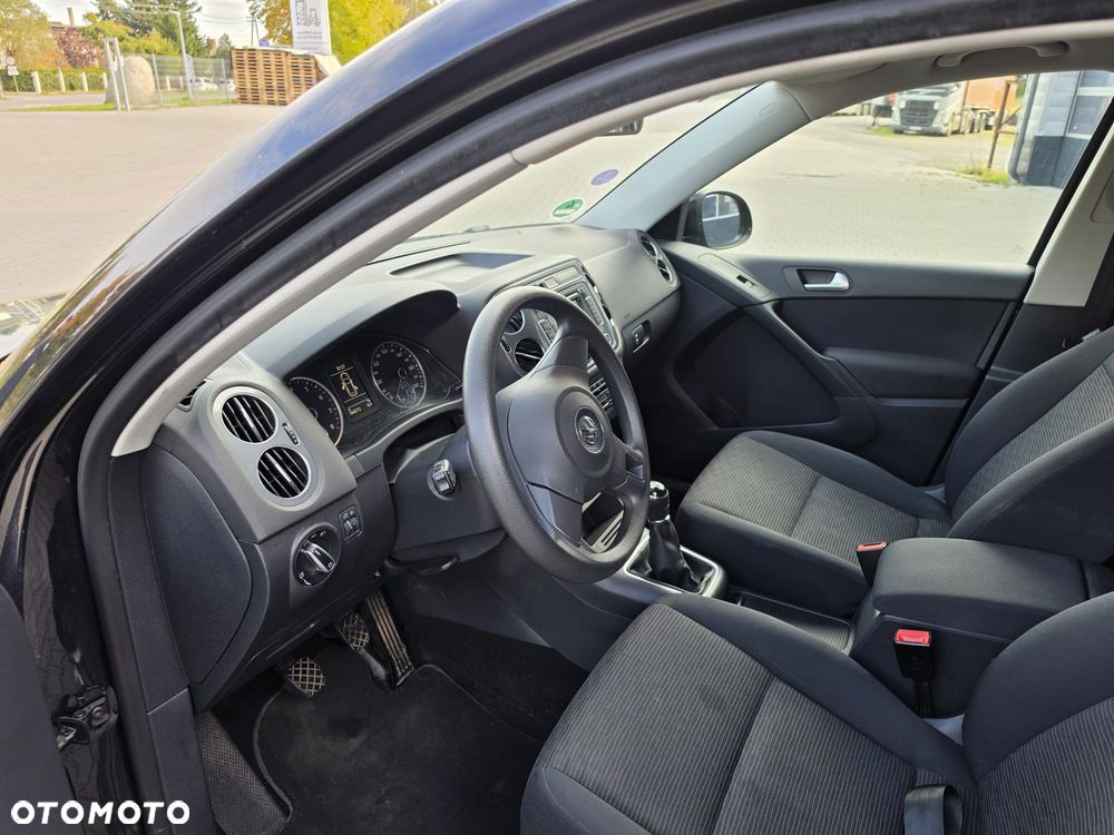 Volkswagen Tiguan - 9