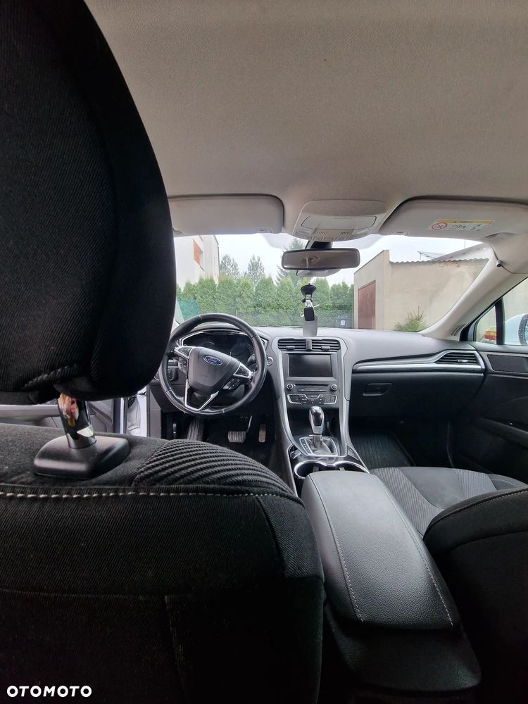 Ford Mondeo 2.0 TDCi Titanium PowerShift - 23