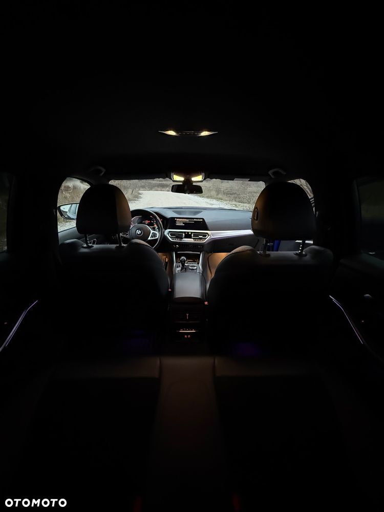 BMW Seria 3 320d xDrive MHEV Sport - 14