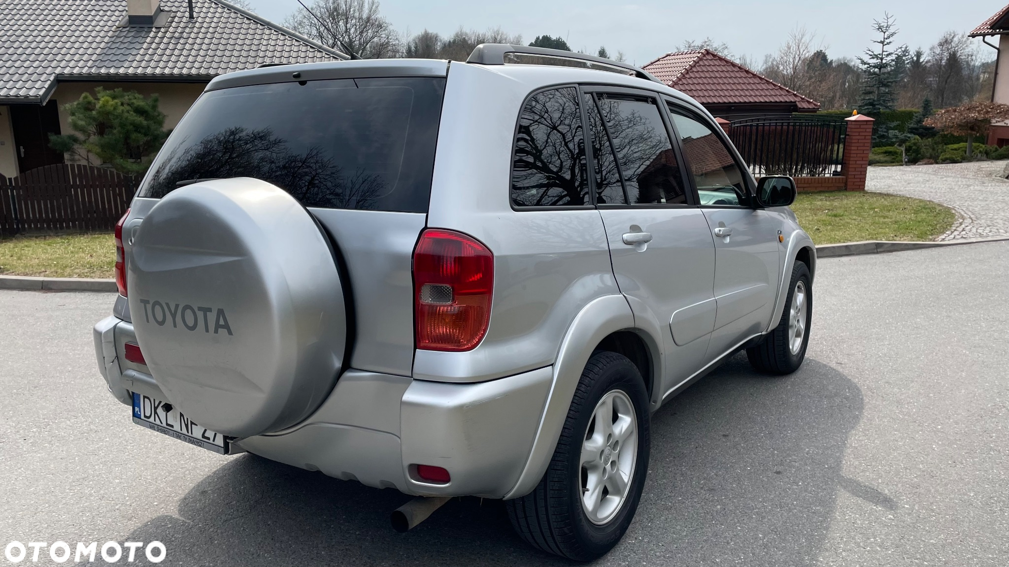 Toyota RAV4 2.0 D-4D 4x4 - 23