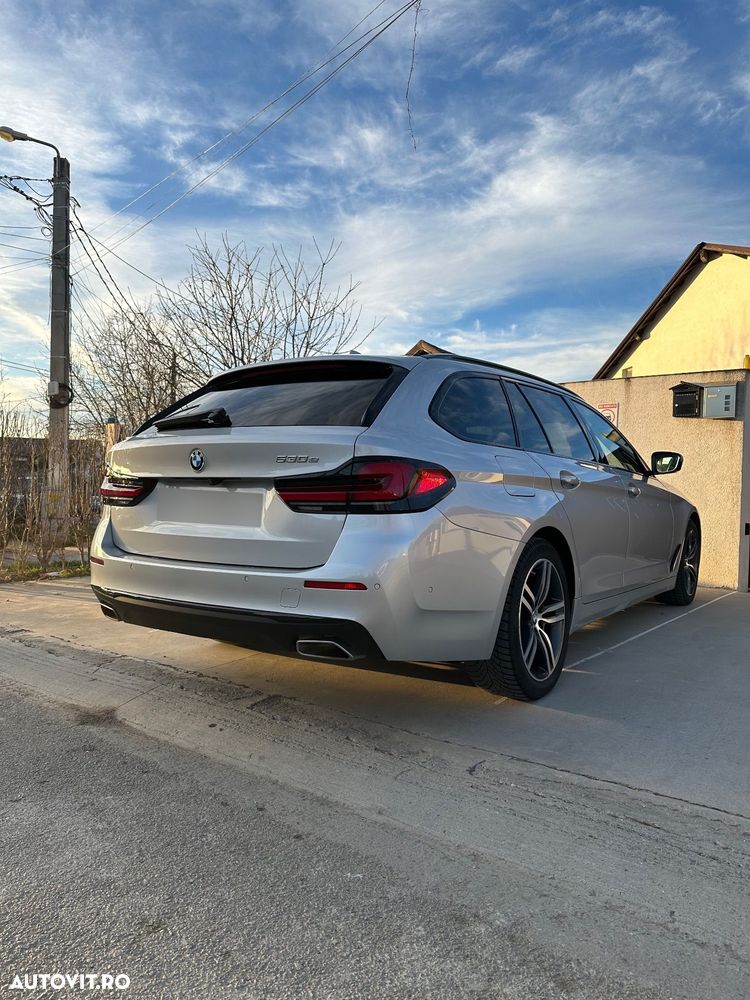 BMW Seria 5 530e Touring Aut. Luxury Line - 13