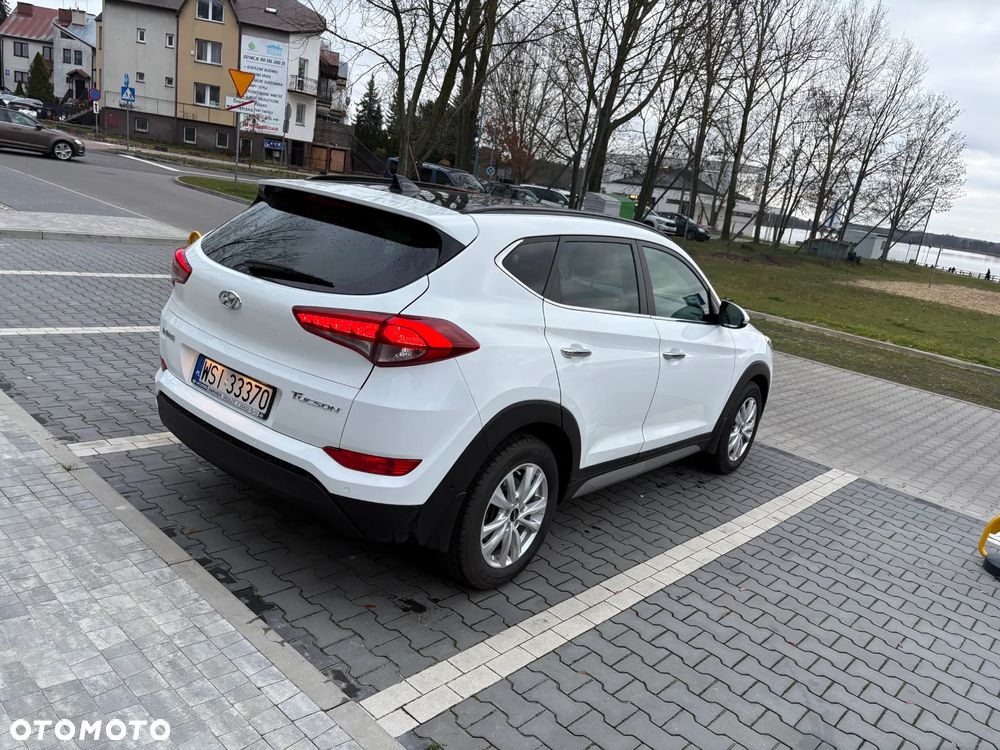 Hyundai Tucson 1.7 CRDI BlueDrive Premium 2WD DCT - 3