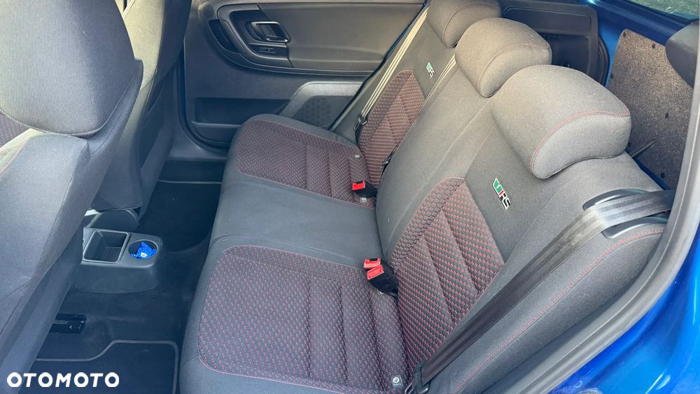 Skoda Fabia 1.4 TSI DSG RS - 12