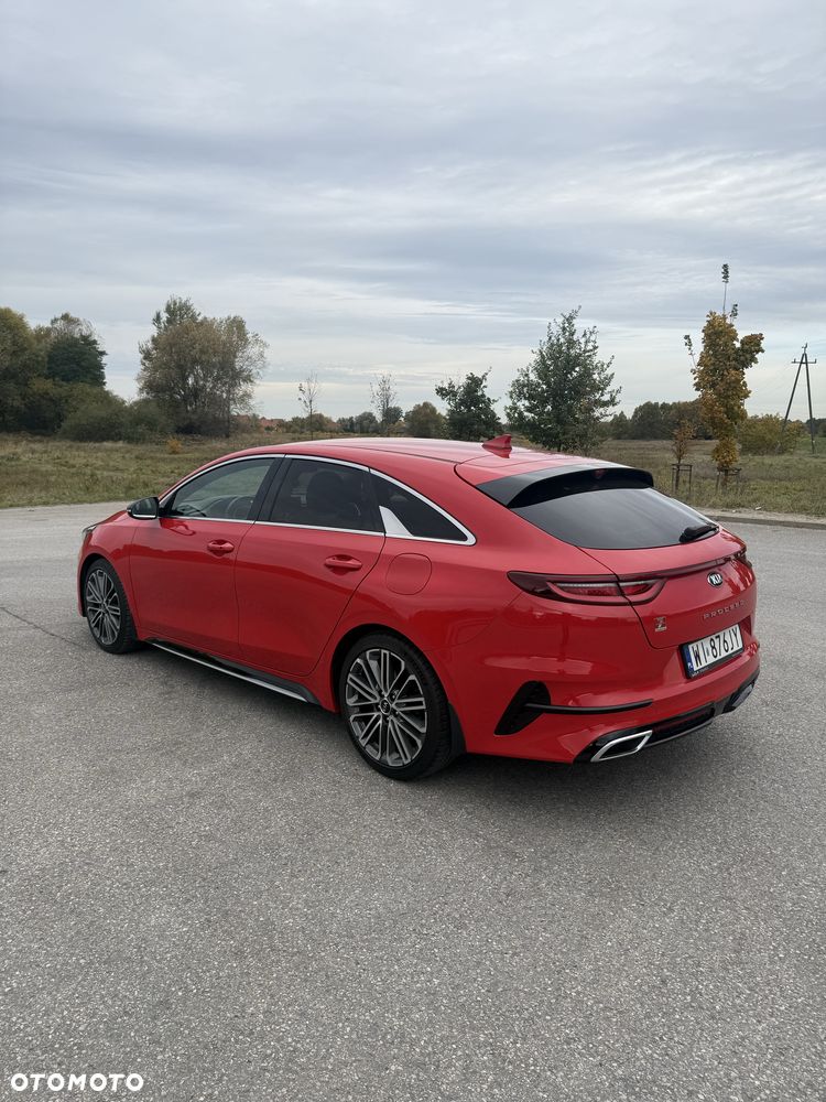 Kia ProCeed - 4