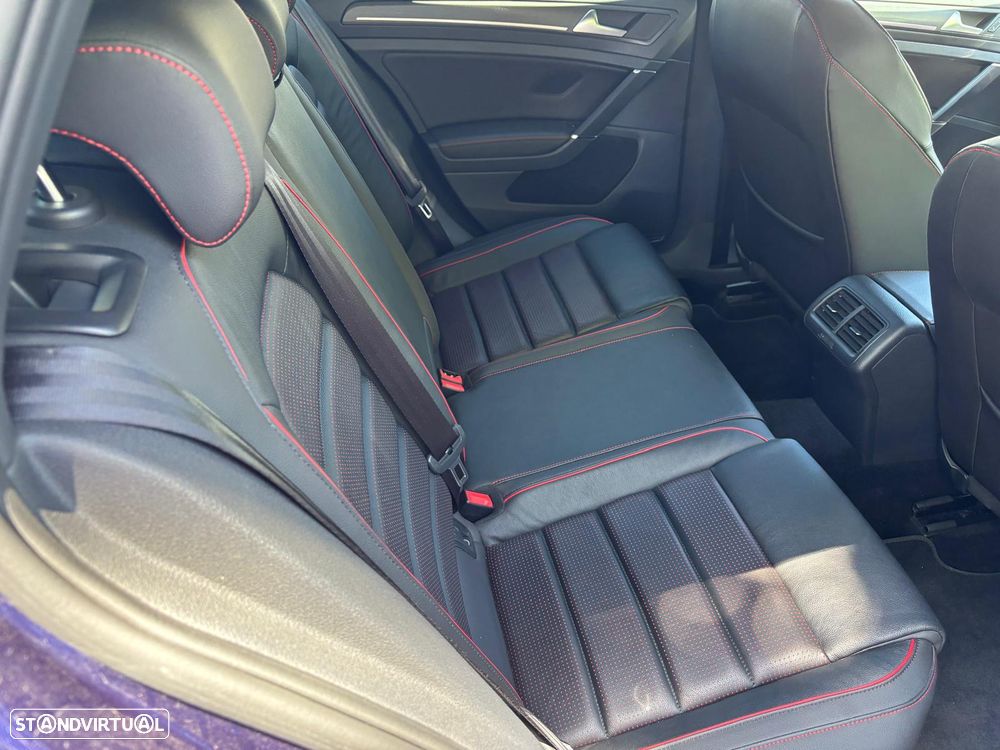 VW Golf GTI (BlueMotion ) DSG - 20