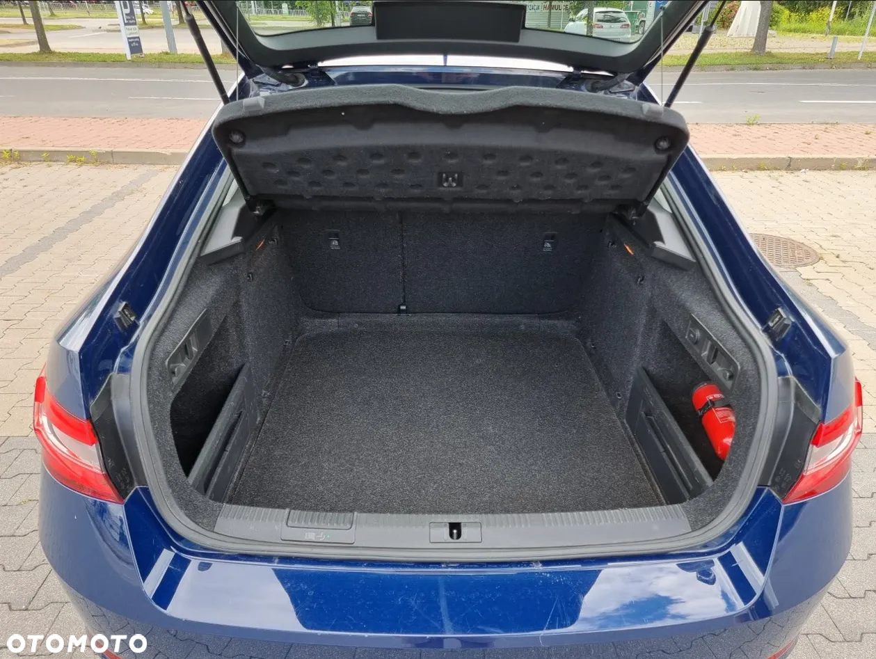 Skoda Superb 1.4 TSI ACT Active - 6