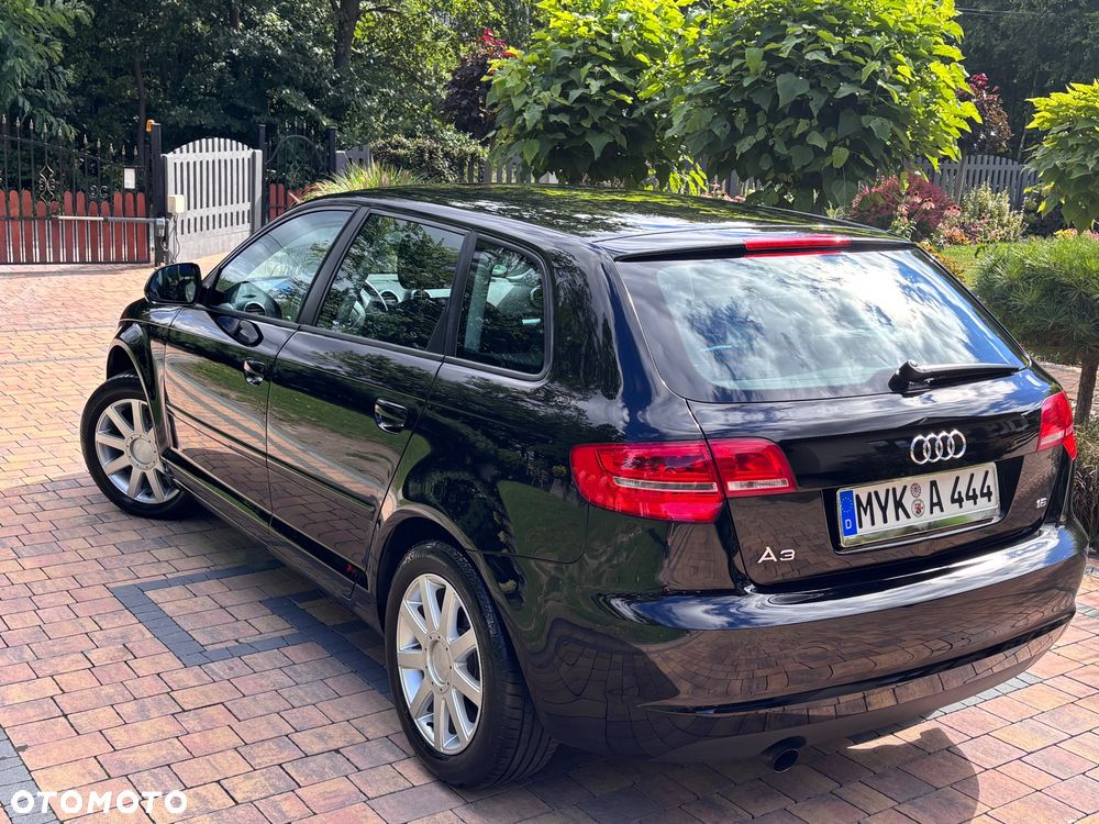 Audi A3 Sportback 1.6 Ambition - 24