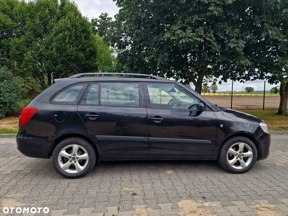 Skoda Fabia 1.4 16V Ambiente - 2