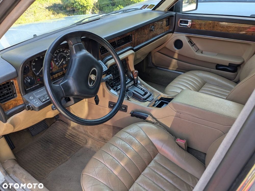 Jaguar XJ XJ6 4.0i - 6