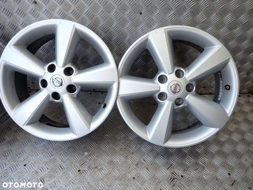 FELGI ALUMINIOWE NISSAN  6,5JX17  ET 40   5X114,3 - 4