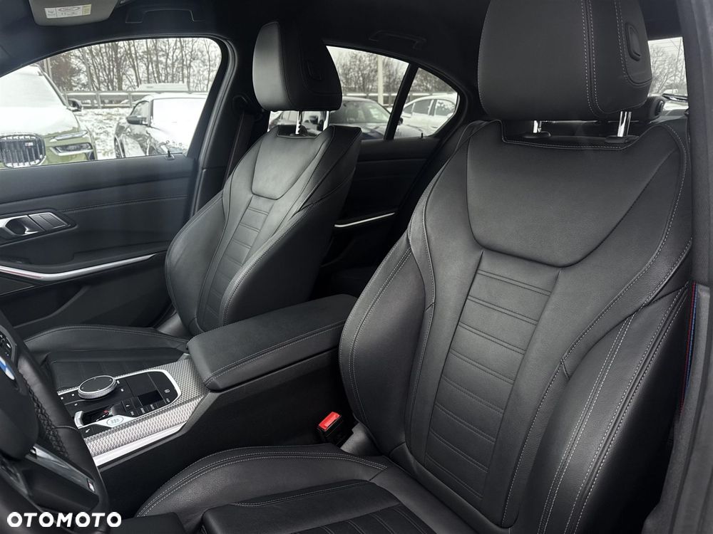 BMW Seria 3 - 21