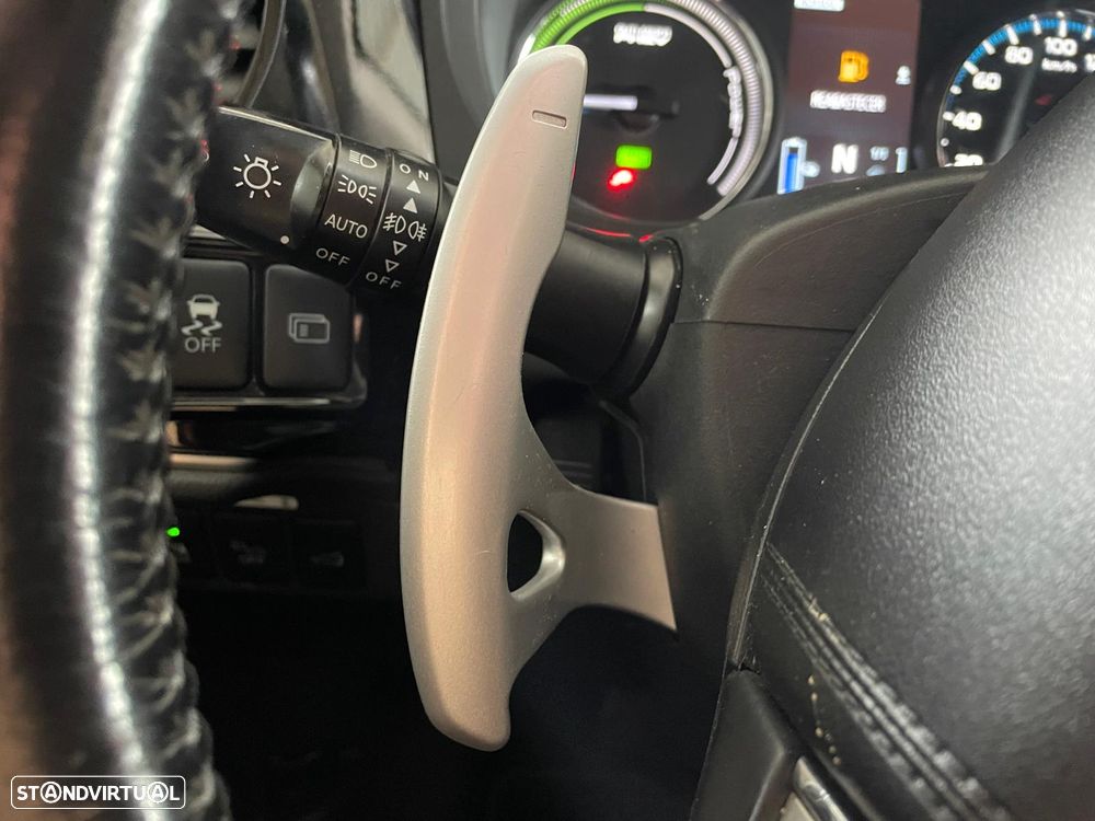 Mitsubishi Outlander 2.0 MIVEC Instyle Navi+ - 20