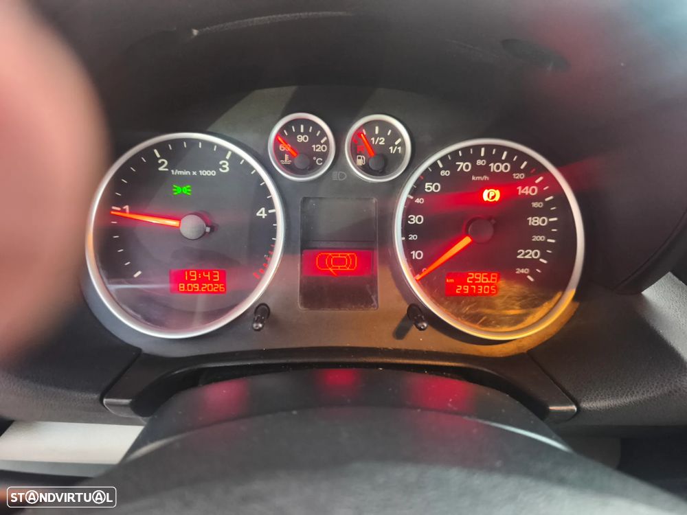 Audi A2 1.4 TDi Ambiente - 7