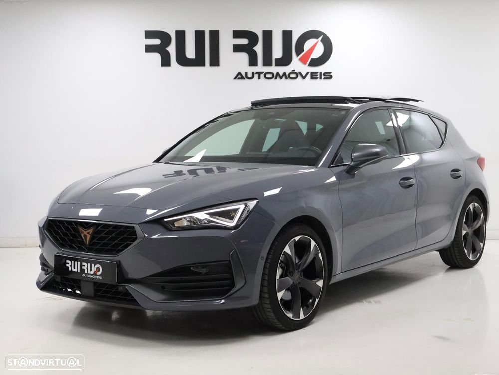 Cupra Leon 1.5 eTSI MID DSG - 2