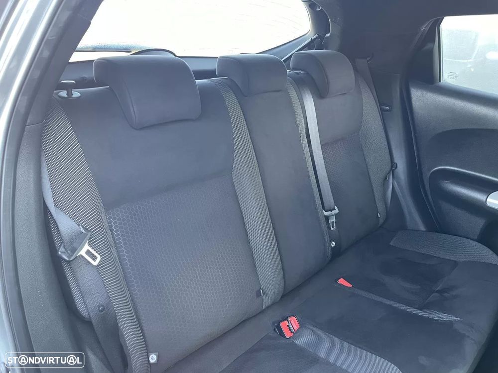 Nissan Juke 1.5 dCi N-Connecta 360+EPI - 21
