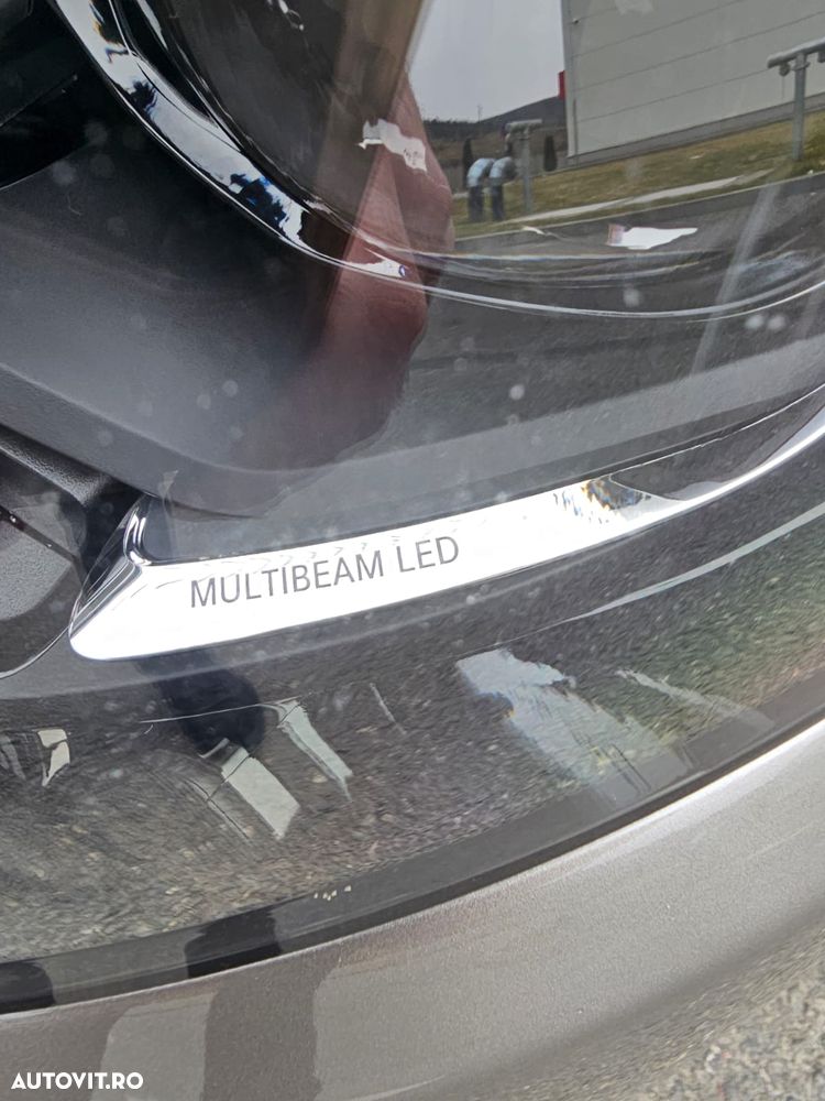 Mercedes-Benz E 200 MHEV 4MATIC Aut. - 12