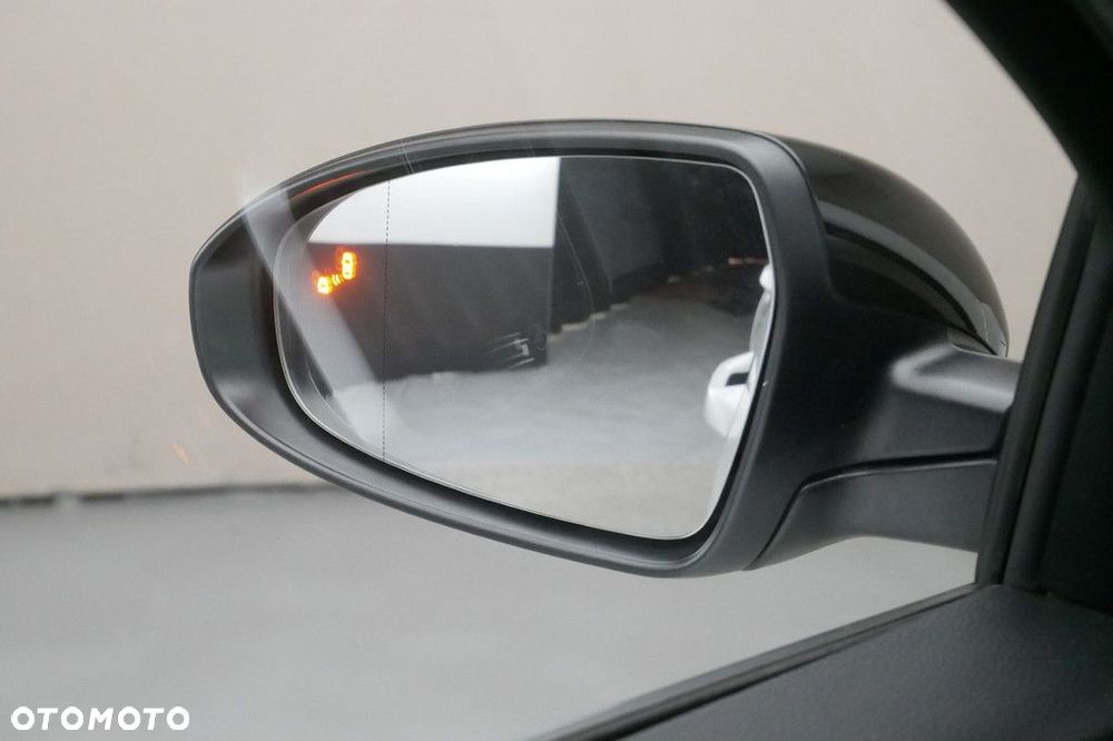 Kia ProCeed - 35