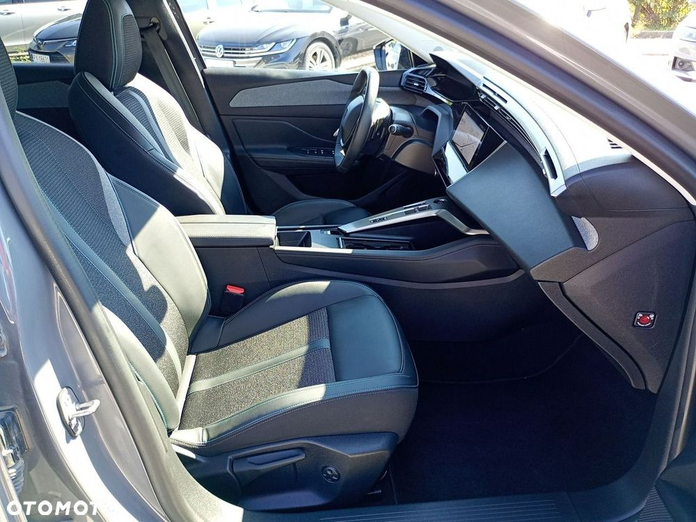 Peugeot 308 1.5 BlueHDi Allure Pack S&S EAT8 - 27