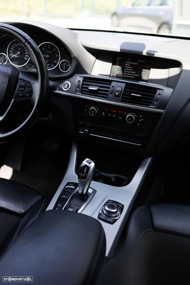 BMW X3 20 d xDrive Auto - 29