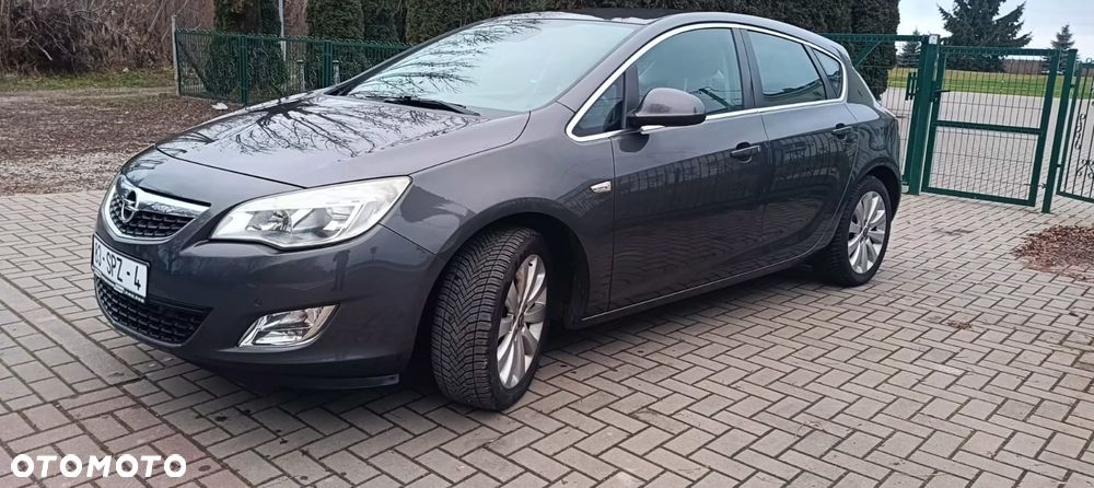 Opel Astra 1.4 Turbo Automatik Cosmo - 14