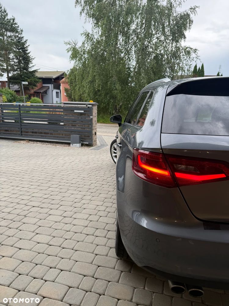 Audi A3 Sportback 2.0 TDI (clean diesel) Ambiente - 7
