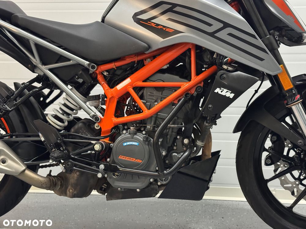 KTM Duke - 9