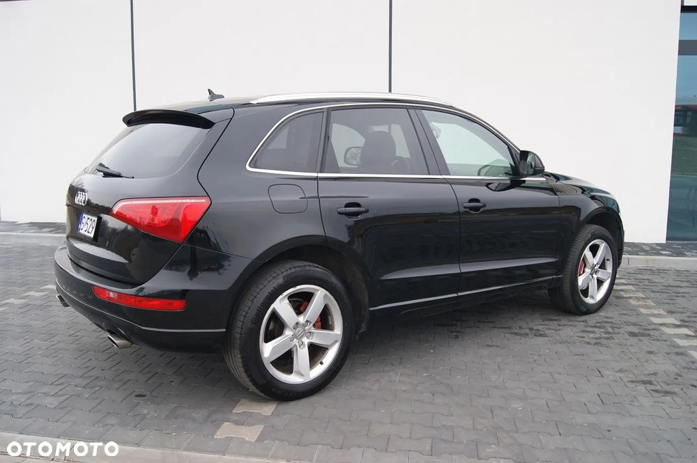 Audi Q5 3.2 FSI Quattro S tronic - 28