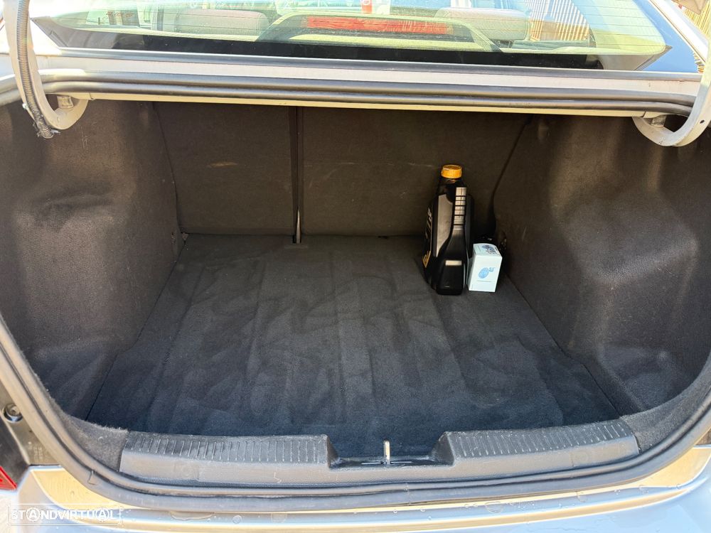 Chevrolet Aveo 1.3 VCDi LTZ - 15