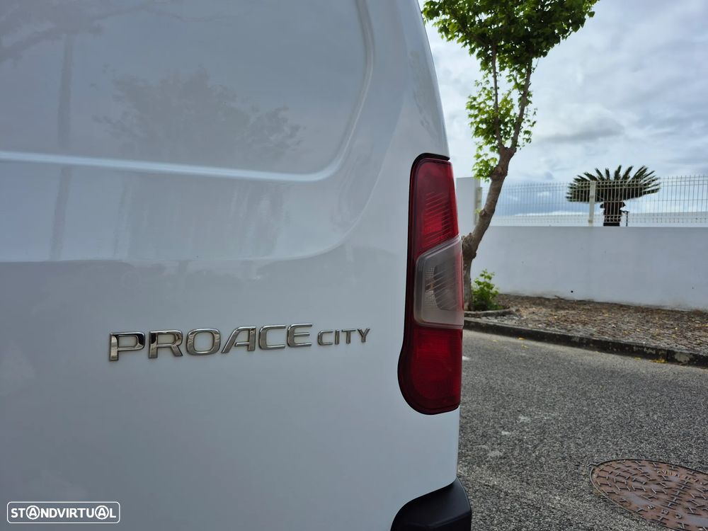 Toyota Proace City - 2020 | GARANTIA | 3 LUG. - 5