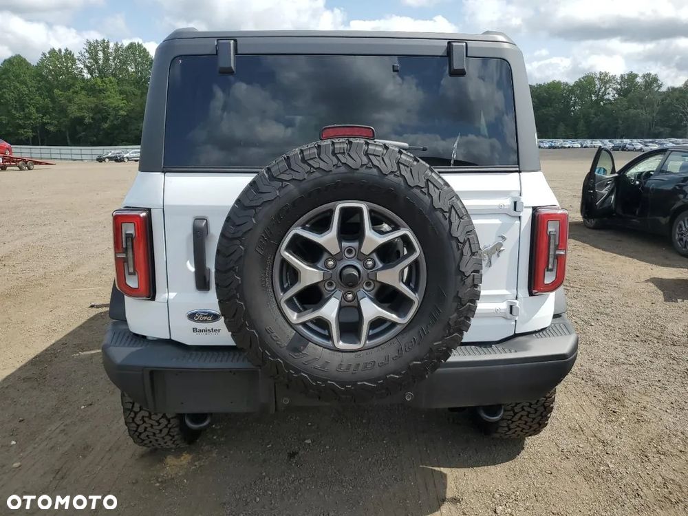 Ford Bronco 2.7 EcoBoost V6 Badlands - 9