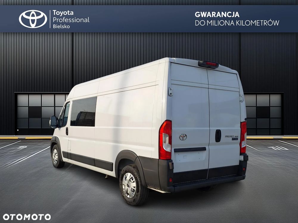 Toyota Proace Max brygadowy 6-osobowy - 8