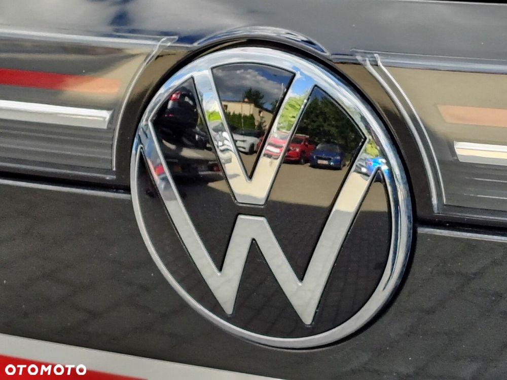 Volkswagen Passat - 38