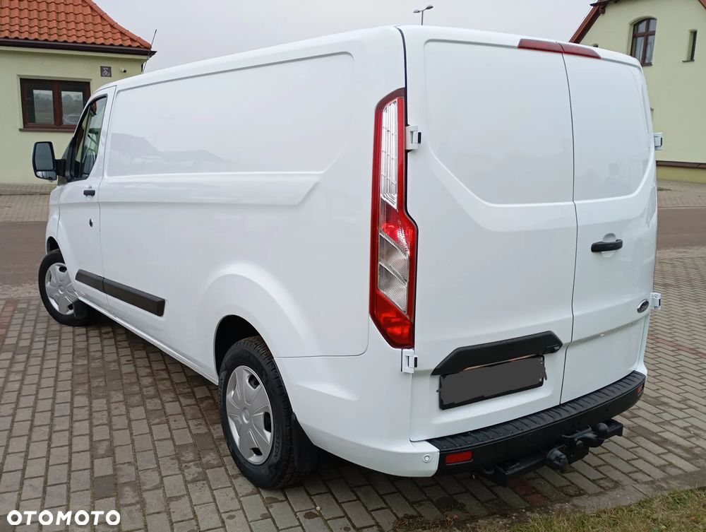 Ford Transit Custom L2H1 Long - 19