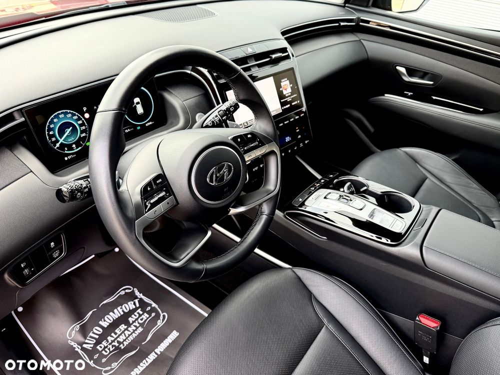 Hyundai Tucson 1.6 T-GDi HEV Executive 2WD - 23