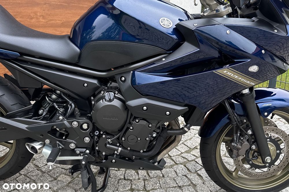 Yamaha XJ - 5