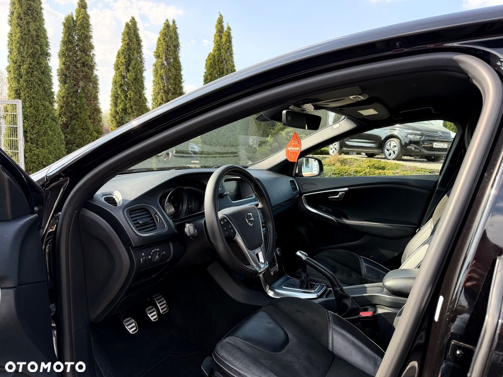 Volvo V40 D2 RDesign - 11