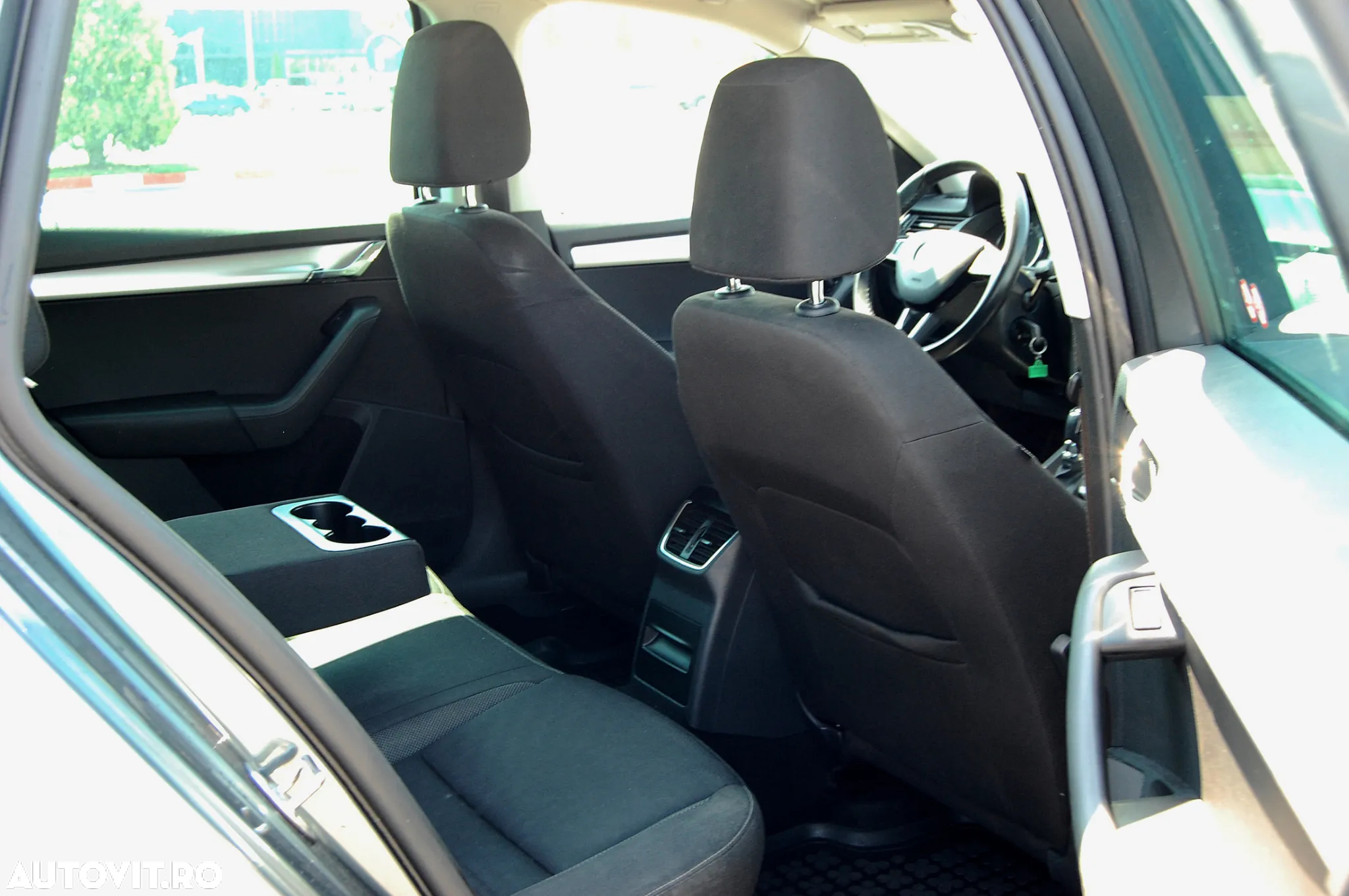 Skoda Octavia 2.0 TDI DSG Style - 20