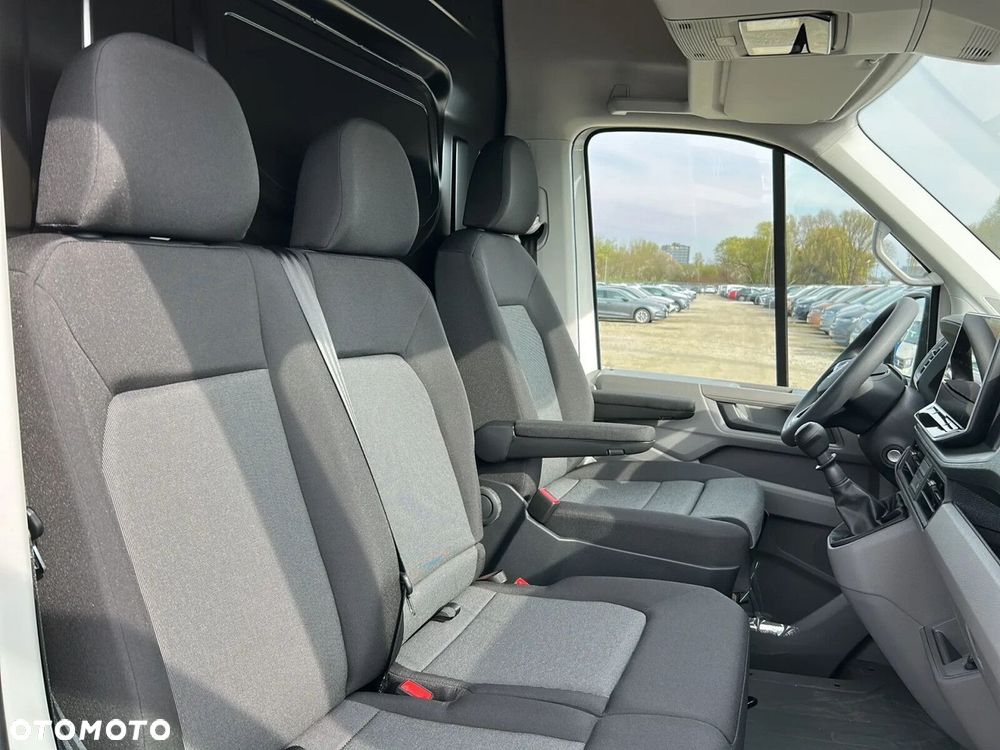 Volkswagen Crafter 35 Furgon L4H3, 2.0 TDI 140 KM, Wysoki dach, r. o. 4490mm - 18