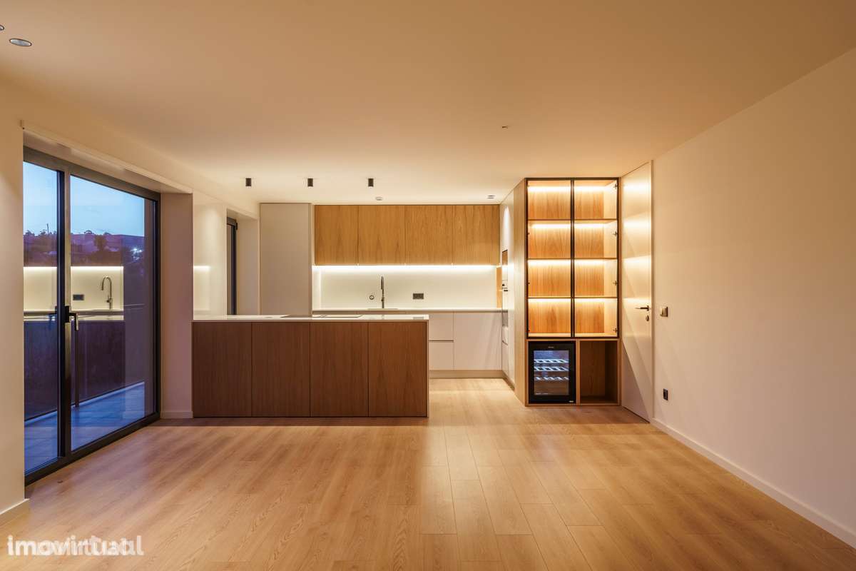 Apartamento T3 Novo com Vistas & Varanda - Grande imagem: 4/40