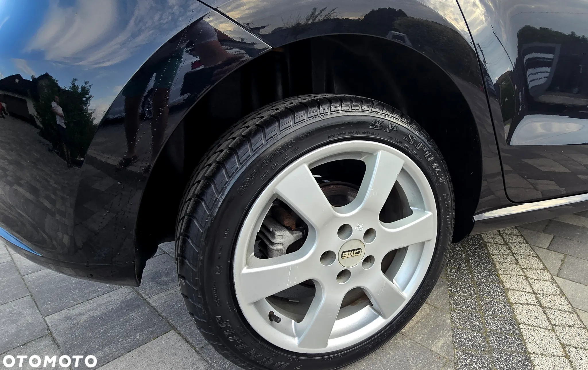 Volkswagen Polo 1.4 Highline - 27