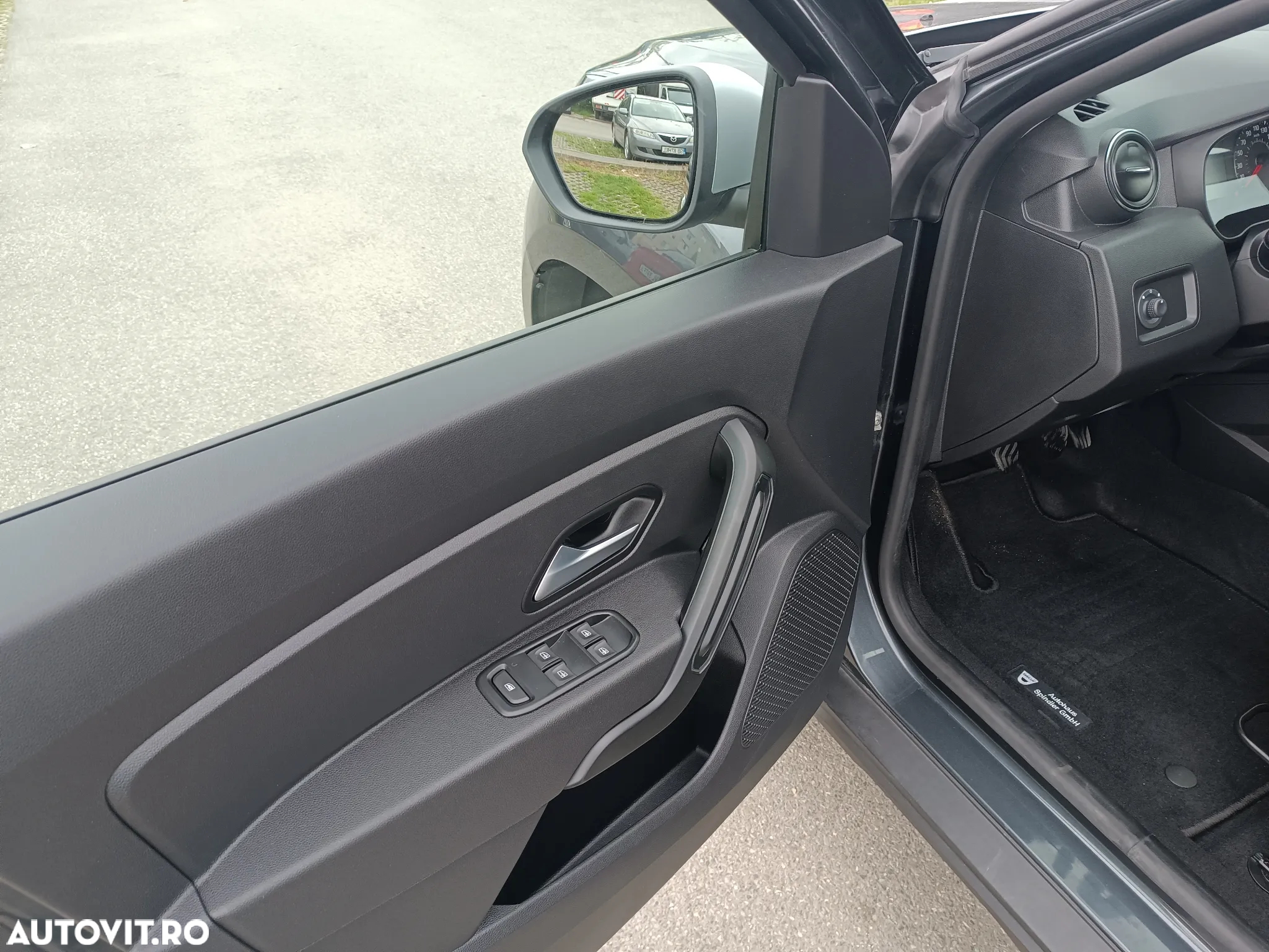 Dacia Duster TCe 130 2WD GPF Comfort - 13