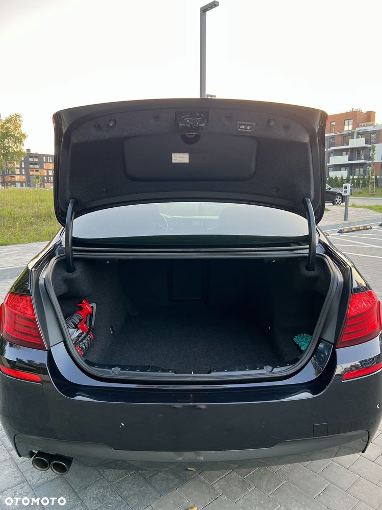BMW Seria 5 525d xDrive Modern Line - 7