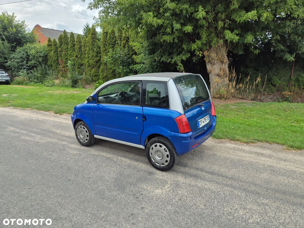Microcar MC - 19