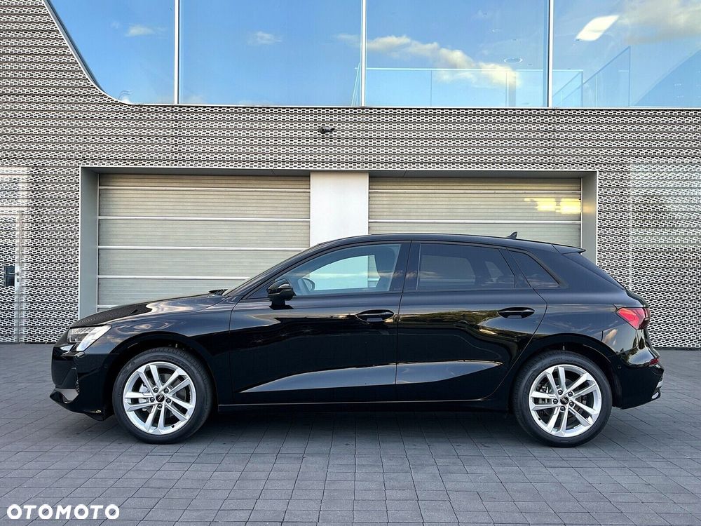 Audi A3 Sportback - 13